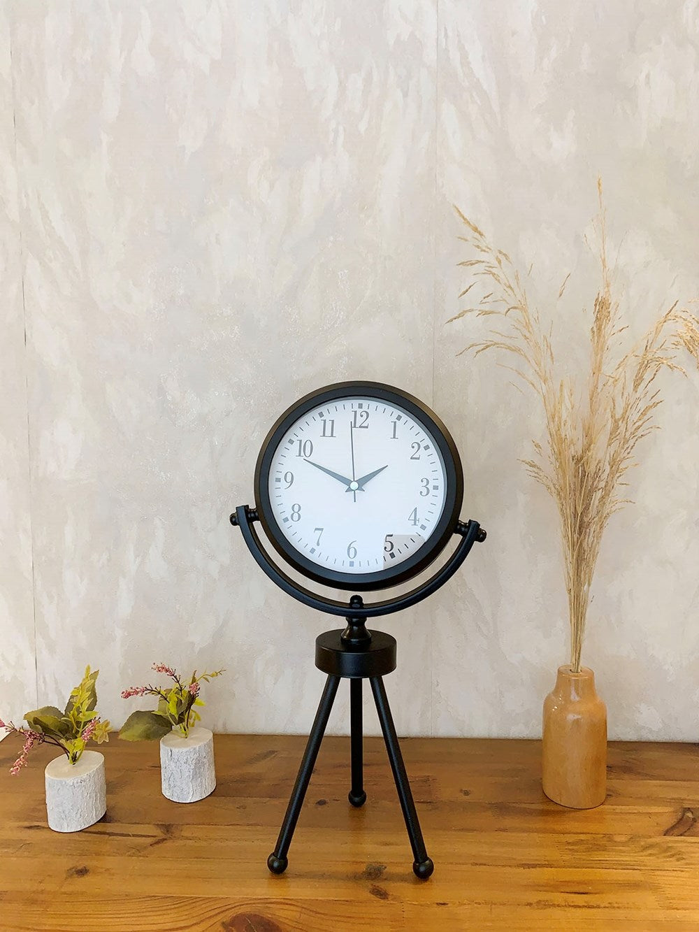Siyah Metal Mini Tripod Masa Saati 45×26 cm