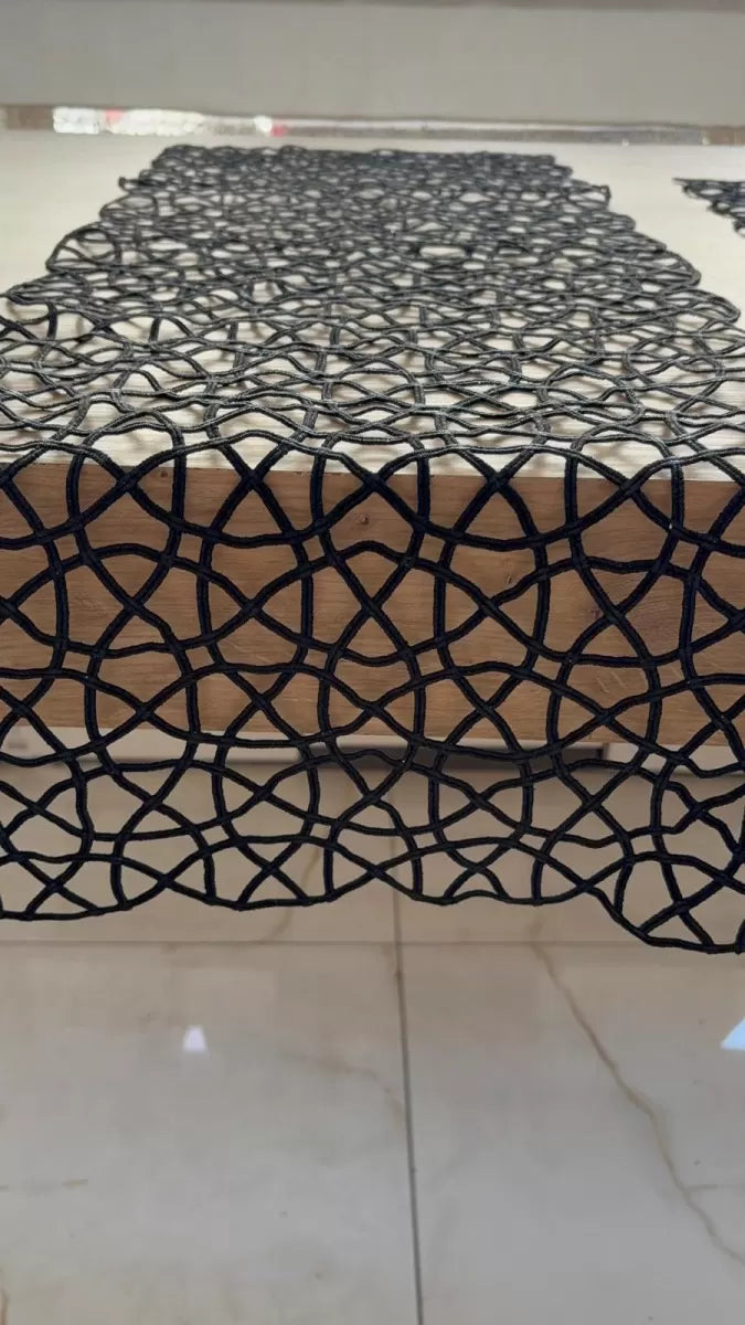 Salon Takımı Angles Çeyizlik Siyah Runner Set 5 Parça İşlemeli Ranır Masa Sehpa Konsol Örtüsü