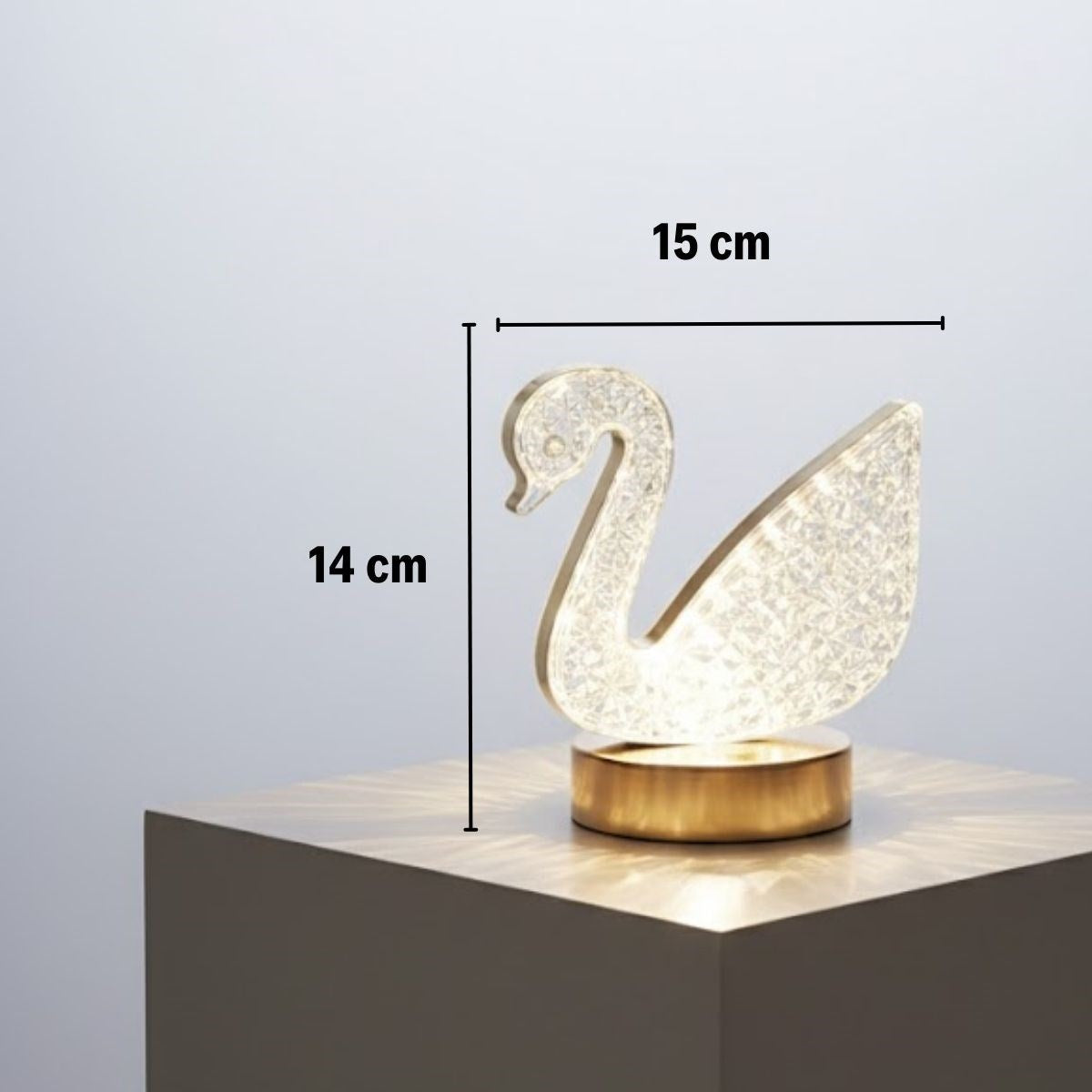 Kuğu Model Kristal LED Masa Lambası – Dokunmatik, 3 Renk Işık Modlu, Şarjlı Mini Dekoratif Gece Lambası (5643)