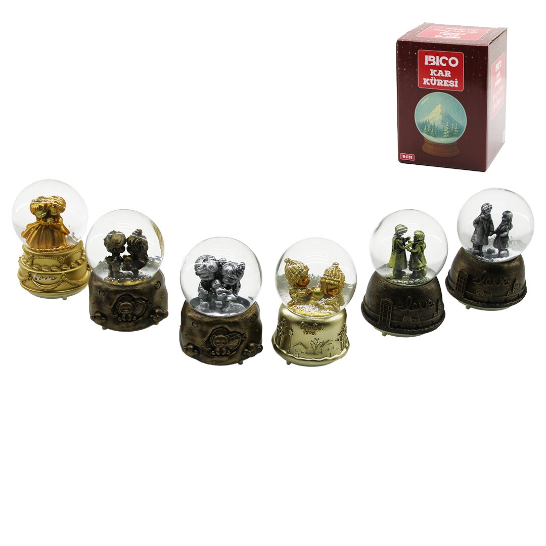 ORTA BOY - 8CM PİLLİ - IŞIKLI MÜZİKLİ KAR KÜRESİ CAM ESKİTME İNSAN FİGÜRLÜ - DESEN MİX RENKLİ HERHANGİ BİR TANESİ GÖNDERİLİR (5643)