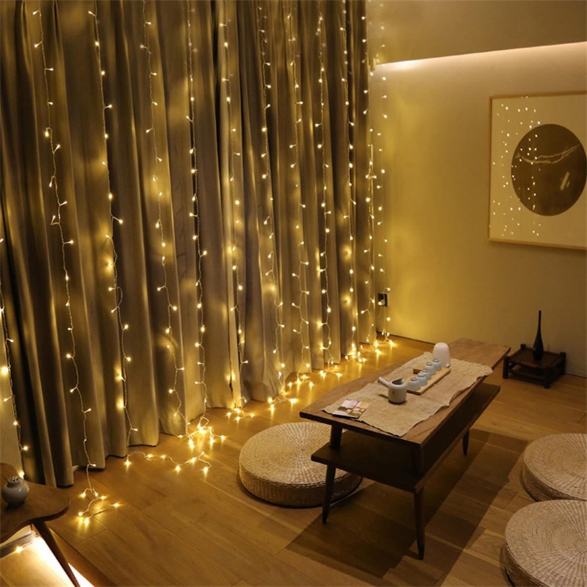 8 Fonksiyonlu 200 Led 10 Saçak Şerit Led 2x2 Perde İp Led (Gün Işığı) (5643)