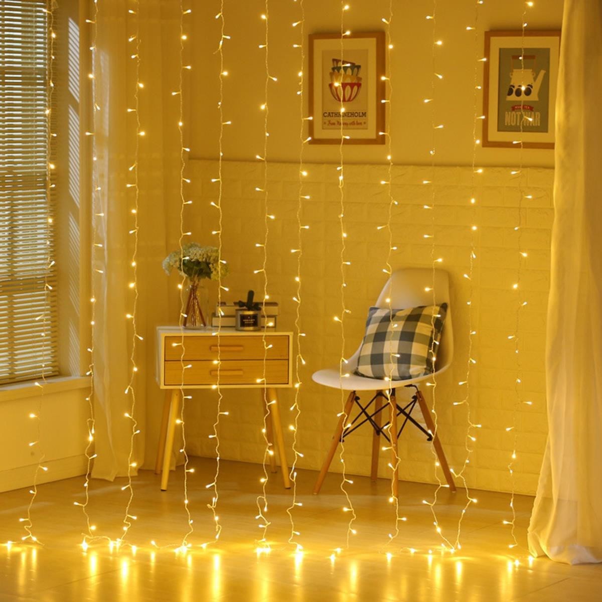 8 Fonksiyonlu 200 Led 10 Saçak Şerit Led 2x2 Perde İp Led (Gün Işığı) (5643)