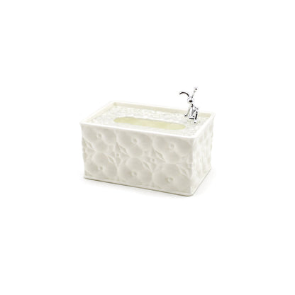 18.4X12.5X9CM BEYAZ YAYLI MASAÜSTÜ DEKORATİF DİKDÖRTGEN PEÇETELİK (5643)