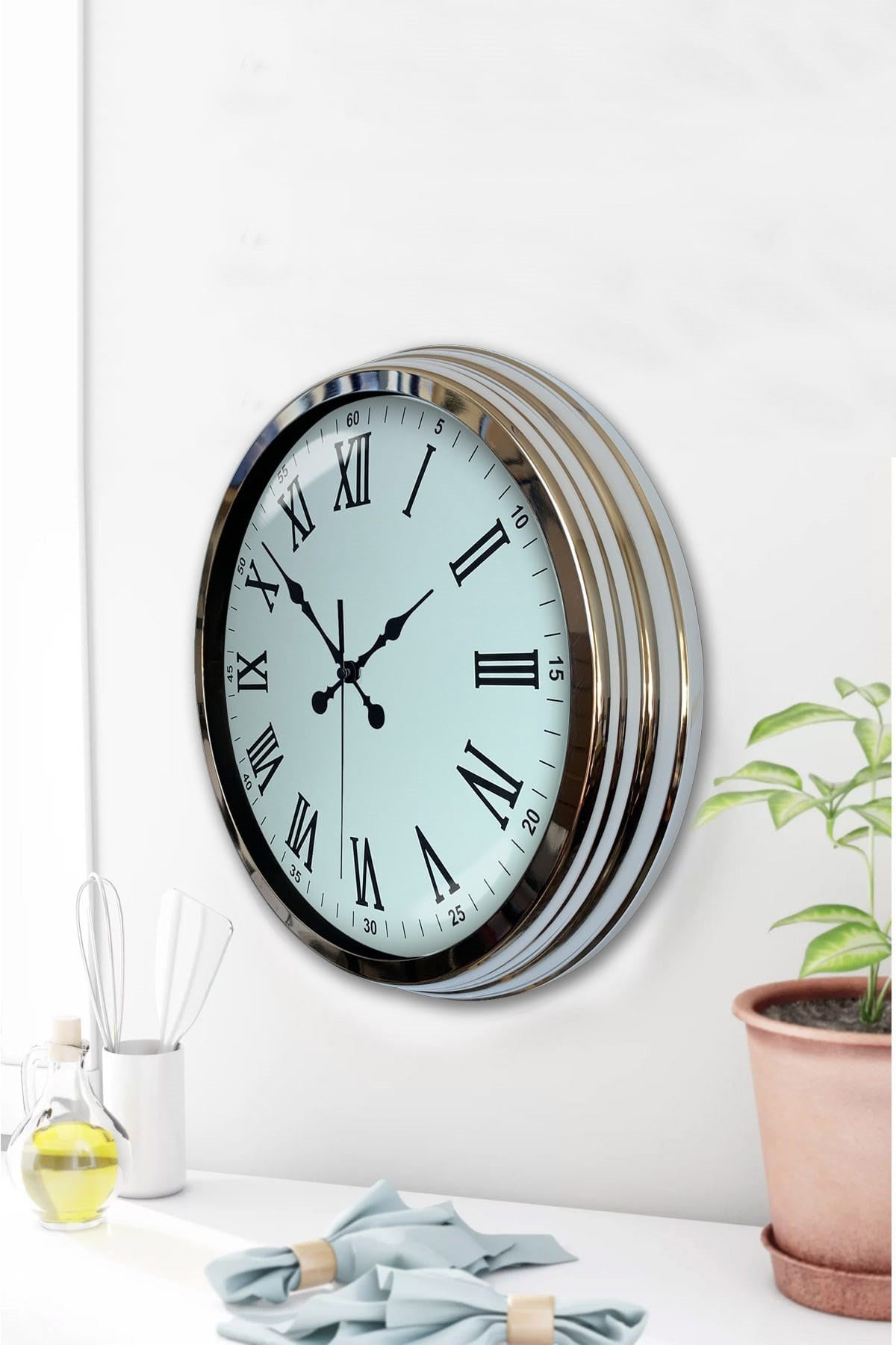 Krom Roma Rakamlı 40 Cm Metal Modern Duvar Saati