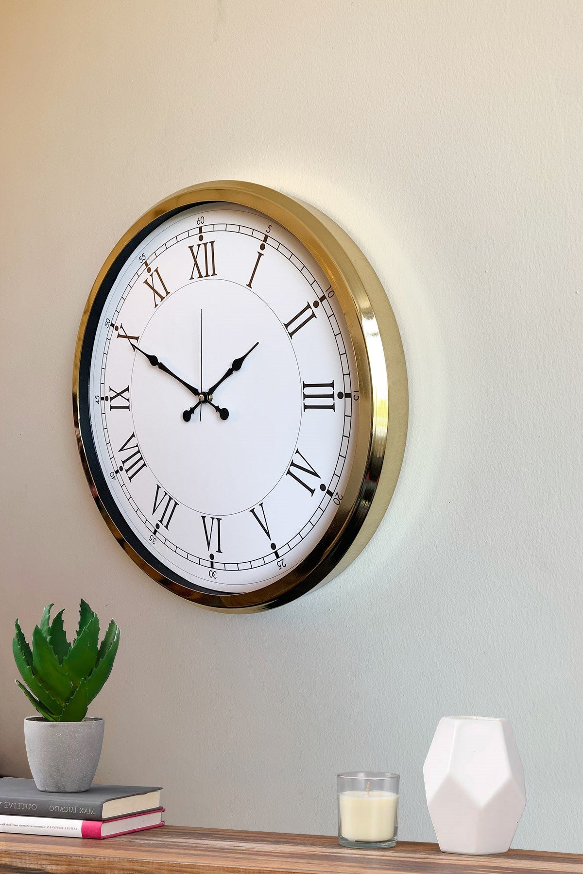 İhtişamlı Gold 52 Cm Metal Roma Rakamlı Lüks Duvar Saati