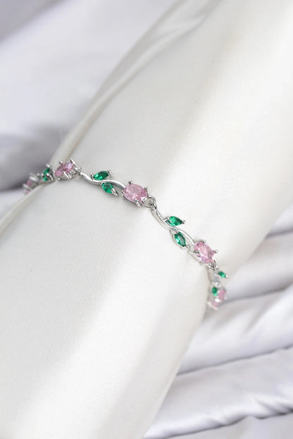 Pirinç Gümüş Renk Pembe Zirkon Taşlı Çiçek Model Kadın Bileklik