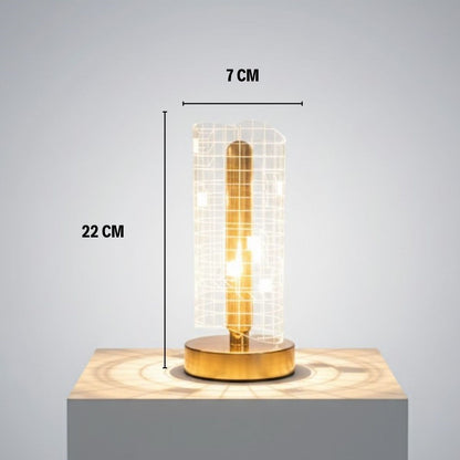 BUFFER® Dalgalı Silindirik Kristal Kareli Model LED Masa Lambası – Gold Tabanlı, Dokunmatik, 3 Renk Işık Modlu, Şarjlı Modern Dekoratif Gece Lambası