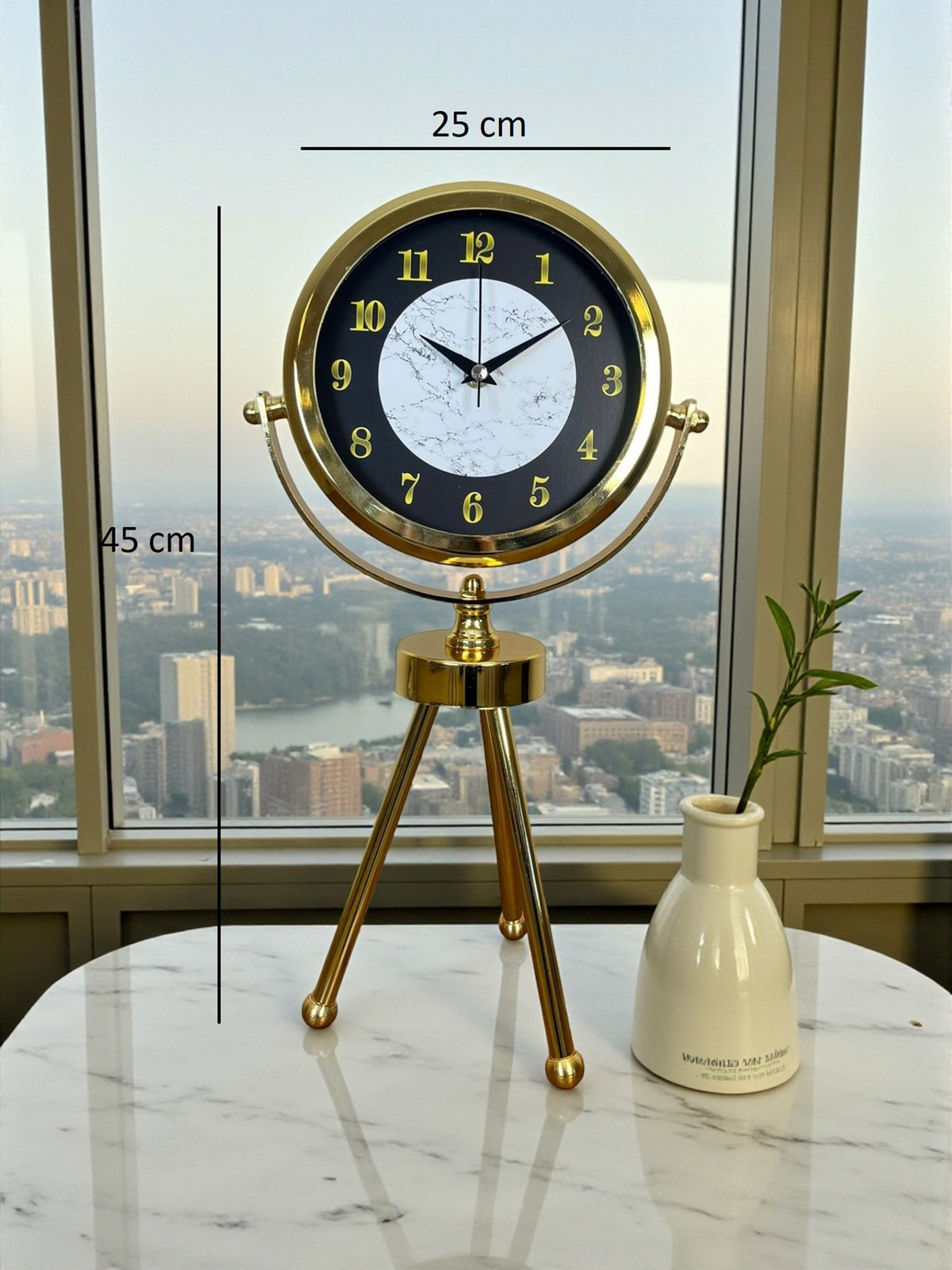 Golden Marble Üç Ayaklı Metal Masa Saati