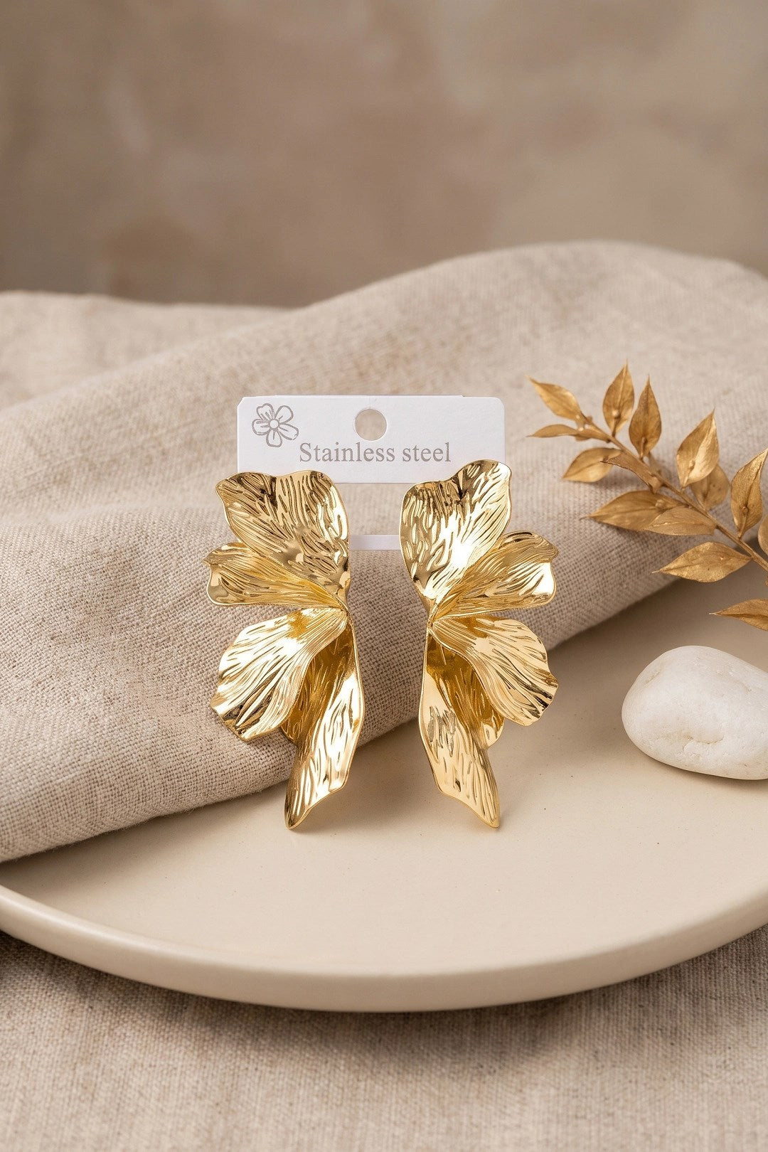 316L Çelik Gold Renk Lotus Yaprak Model Kadın Küpe