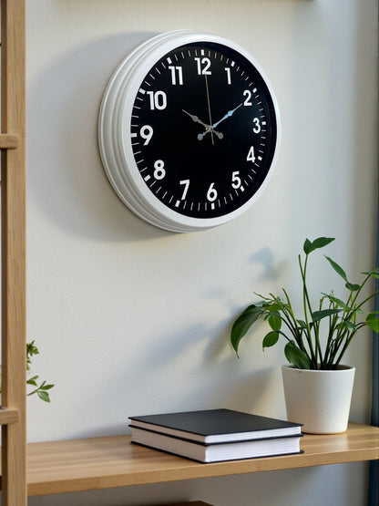 White Pure Kontrast 40 Cm Metal Duvar Saati