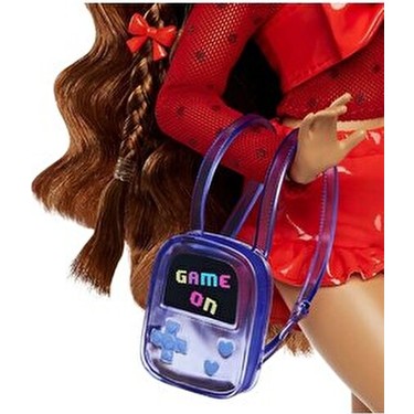 Barbie Dream Besties Teresa Model Bebek Kırmızı Kıyafet ve Aksesuar Seti 3+ Yaş Çocuklar