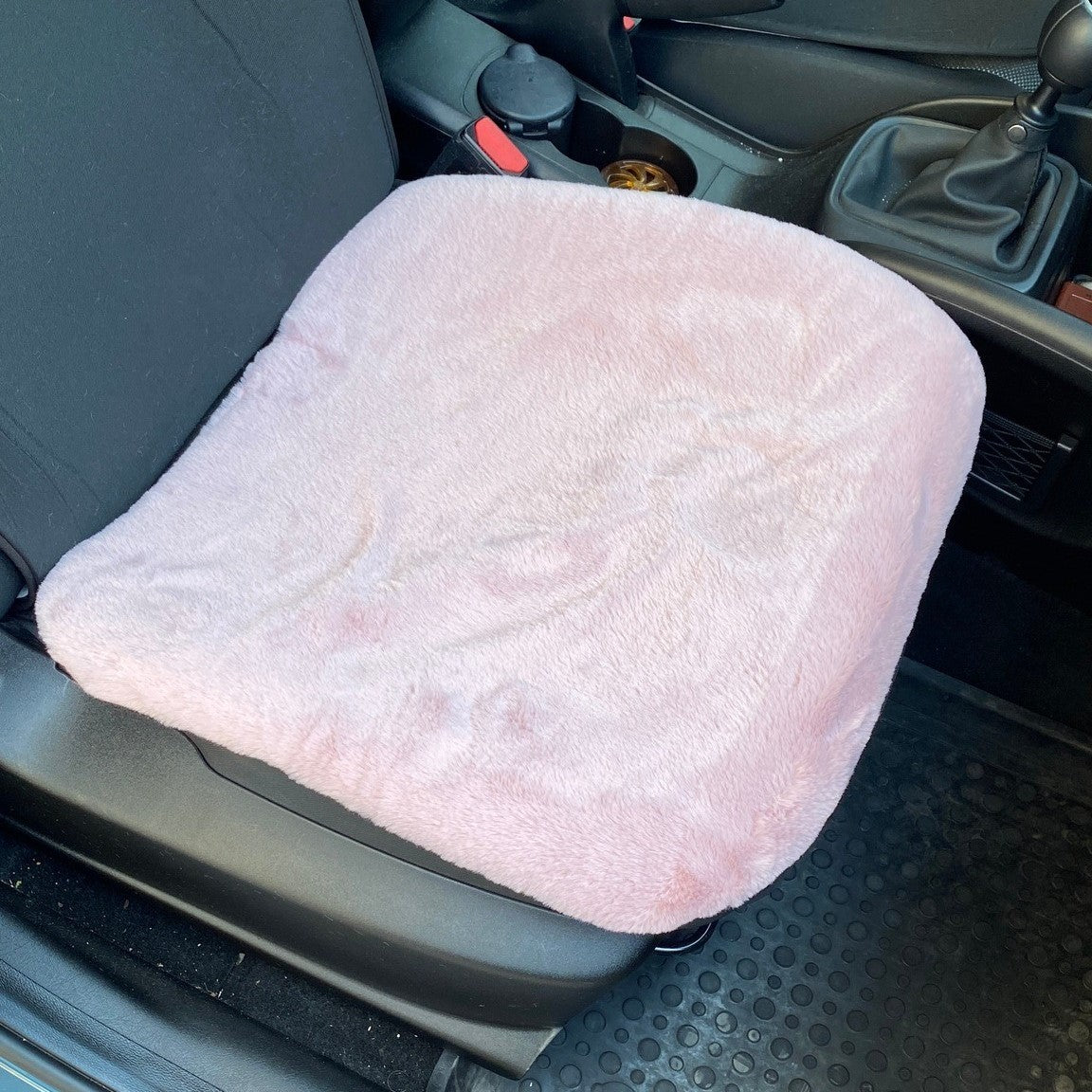 Yumuşak Tüylü Peluş Serme Oto Koltuk Koruyucu Minder Ön Tekli Pudra Pembe