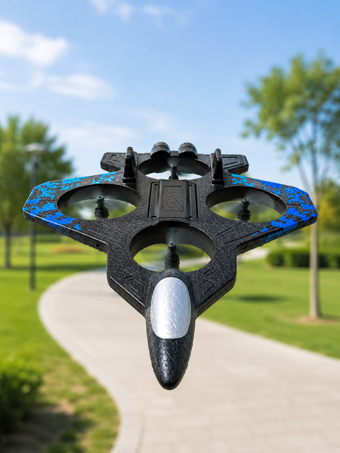 4 Pervaneli Jet Uçak Drone Uzaktan Kumandalı 360° Takla Renkli Işıklı Dengeli Uçuş