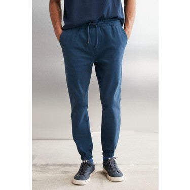 Mavi Erkek Kalın Dokulu Pantolon ile Rahat Stil