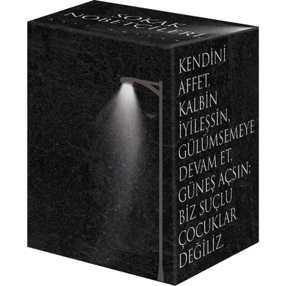 Sokak Nöbetçileri - 4 Kitaplık Kutulu Set, Edebiyat Serisi