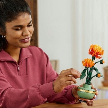 Pastel Yeşil Saksı ile Dekoratif Çiçek Seti, 10368