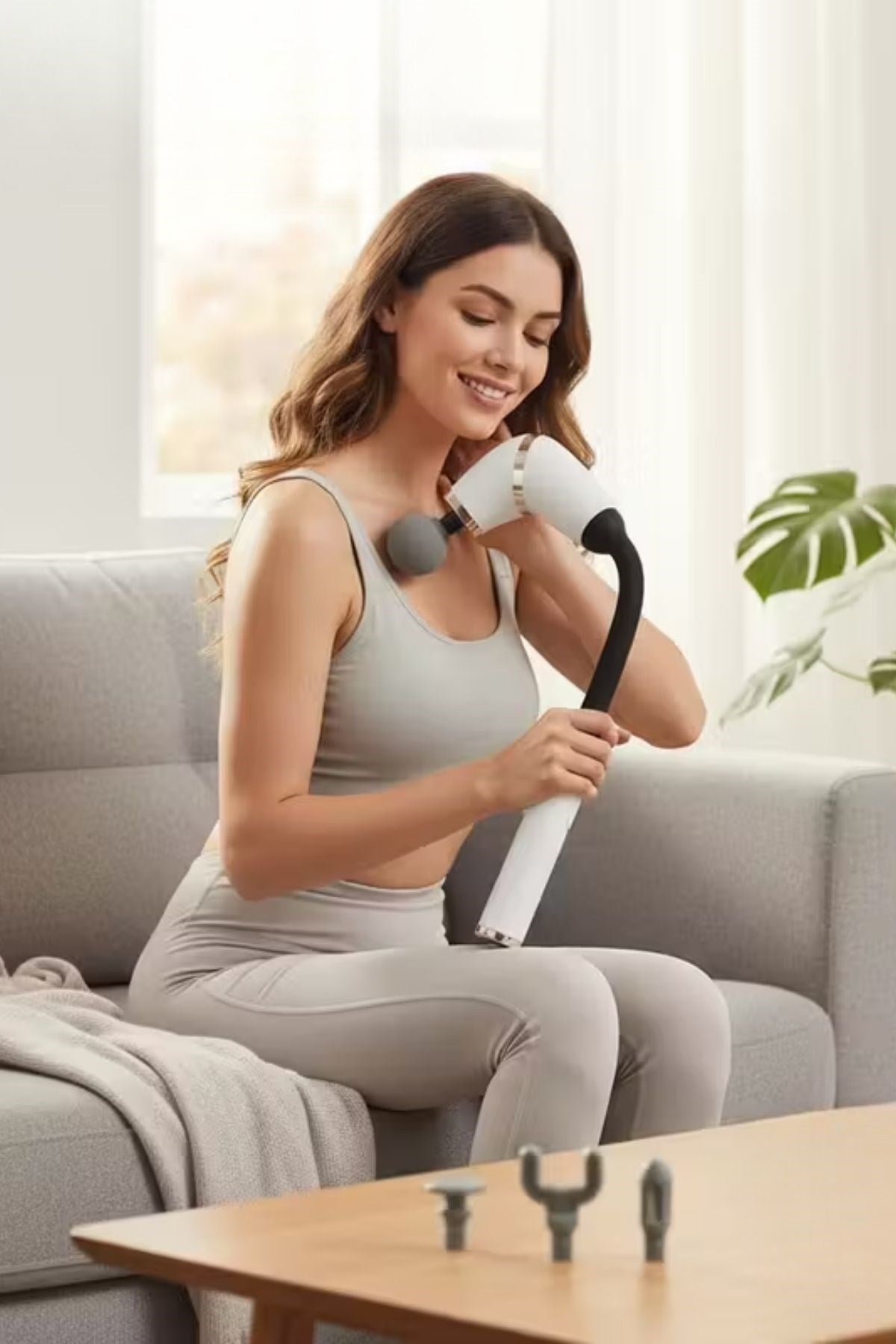 BUFFER® 4 Farklı Başlıklı Uzun Saplı Derin Doku Masaj Tabancası, Boyun, Omuz ve Sırt için Ergonomik Saplı Çoklu Masaj Modlu Taşınabilir Masaj Aleti