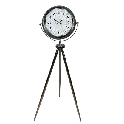 Krom Saltanat 150 x 45 Cm Metal Tripod Ayaklı Saat