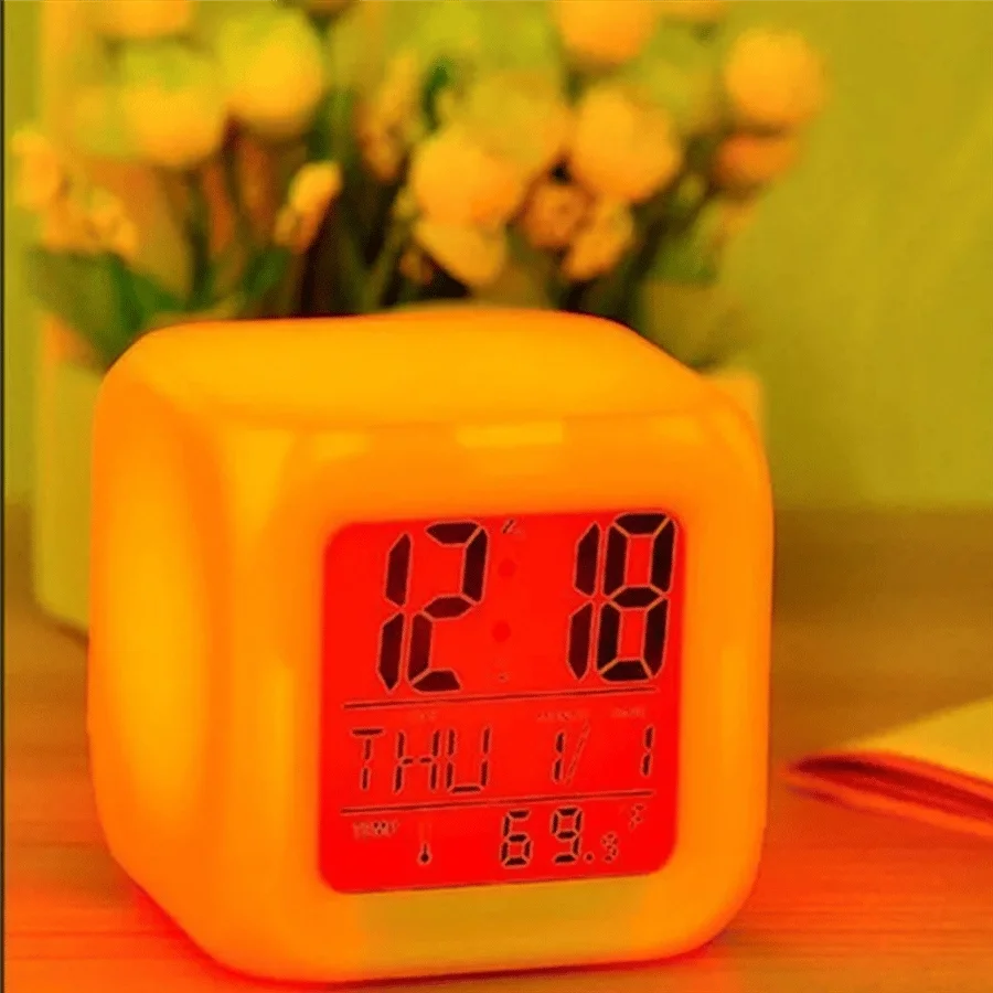 Led Dijital Renkli Masa Saati Alarm Termometre Tarih Masaüstü Saat (5643)