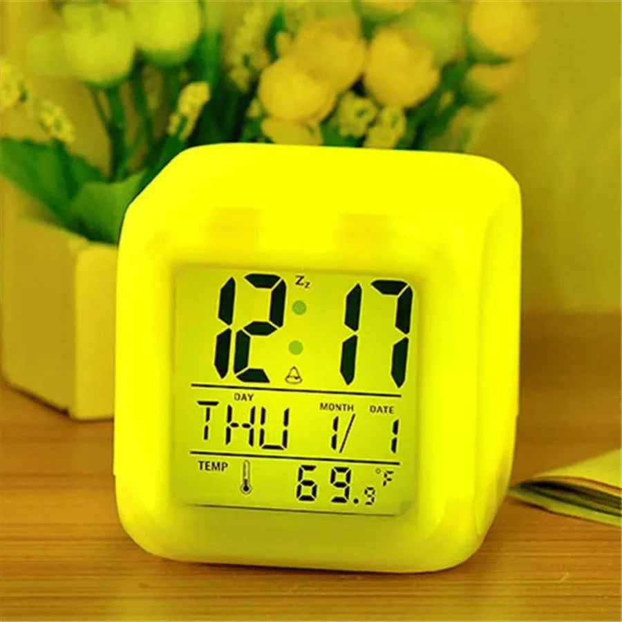 Led Dijital Renkli Masa Saati Alarm Termometre Tarih Masaüstü Saat (5643)