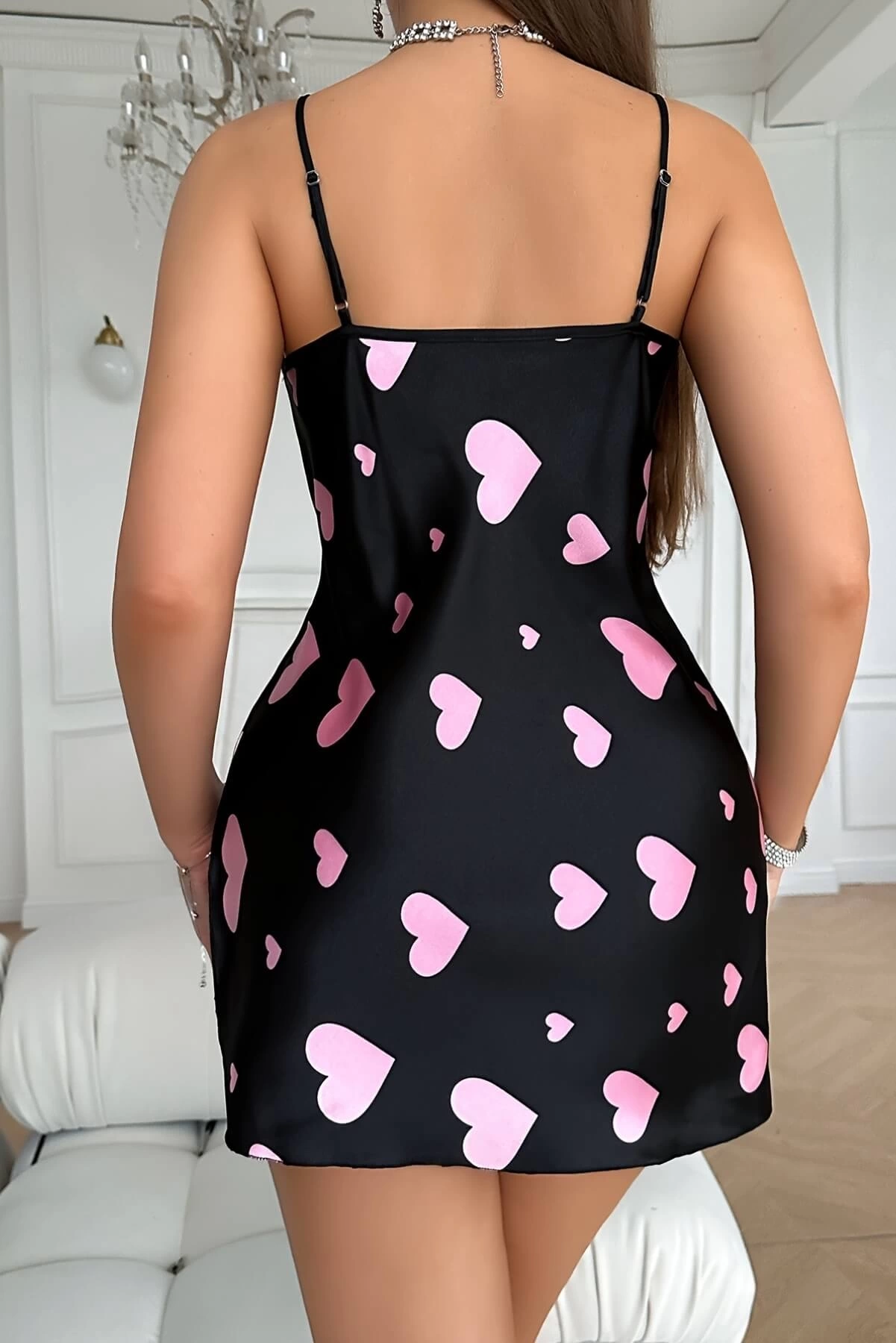 Pembe Kalp Desenli Siyah Saten Gecelik - Siyah / XL