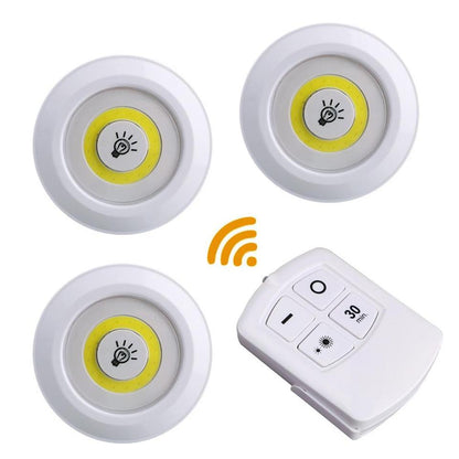 Uzaktan Kumandalı Yapışkanlı 3’lü Led Spot Lamba (5643)