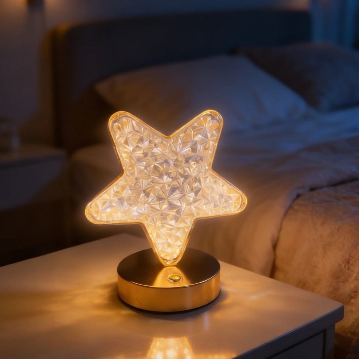 Yıldız Model Kristal LED Masa Lambası – Dokunmatik, 3 Renk Işık Modlu, Şarjlı Mini Dekoratif Gece Lambası (5643)